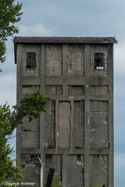 Alter Kokskohleturm am Schacht Heintzmann